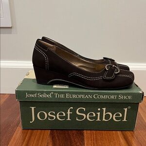 NWT Josef Seibel Women's Dark Brown Suede Wedge Shoes 6 1/2